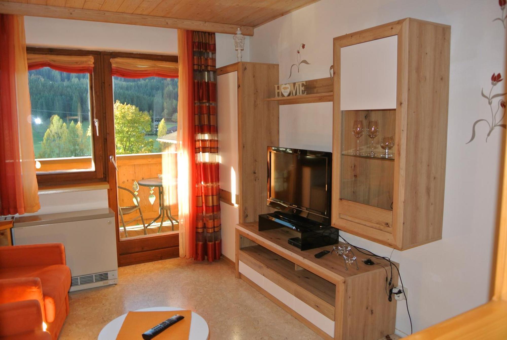Haus Kraft Apartment Sankt Martin am Tennengebirge Exterior photo